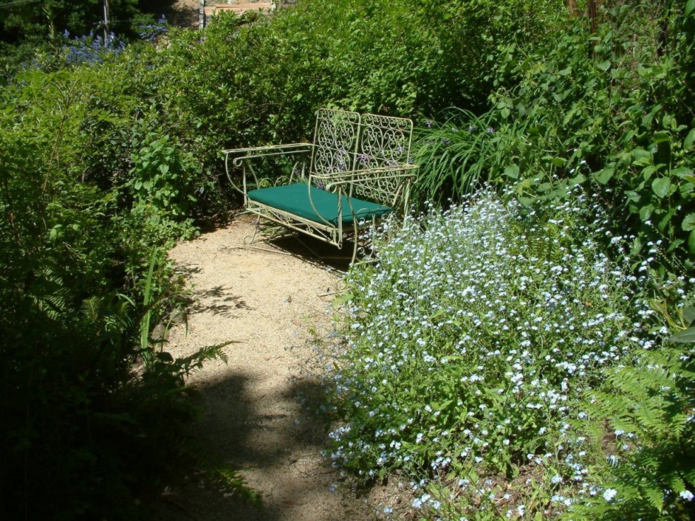 Curlique Garden Seat