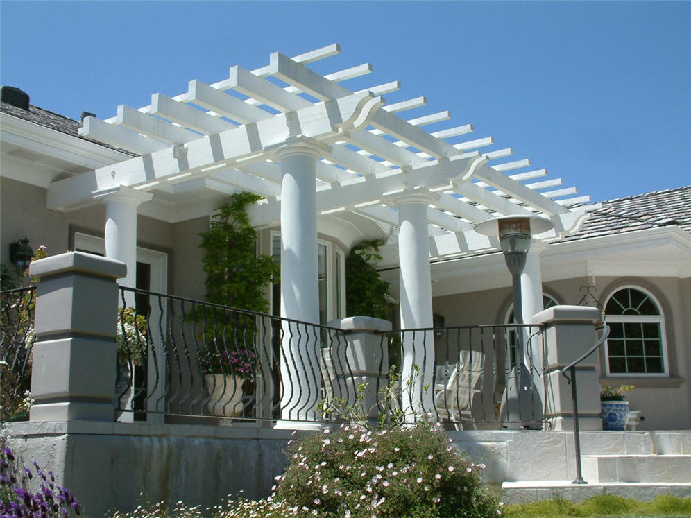 Grand Pillars and Overhang